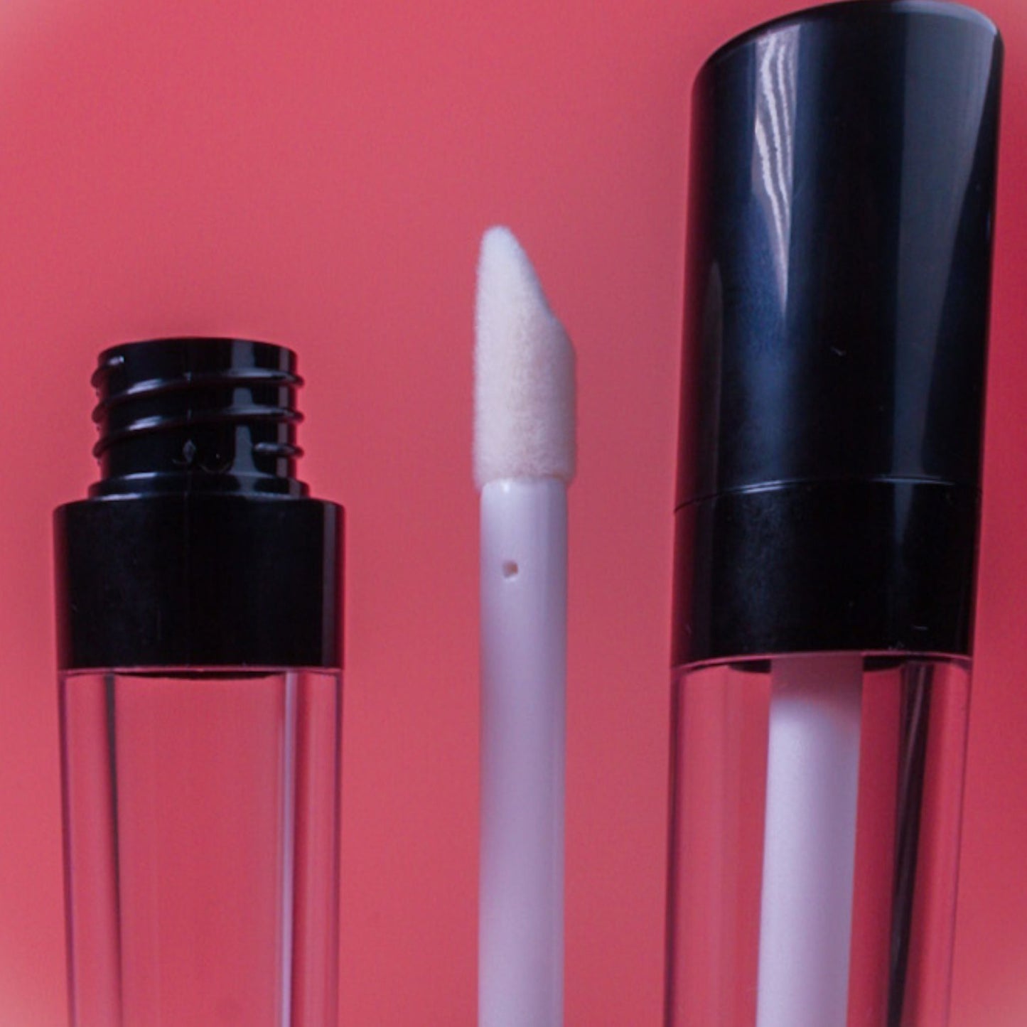 Empty lip Gloss wand Tube vendor in us, lip gloss bottle ,lip gloss container packaging business vendor