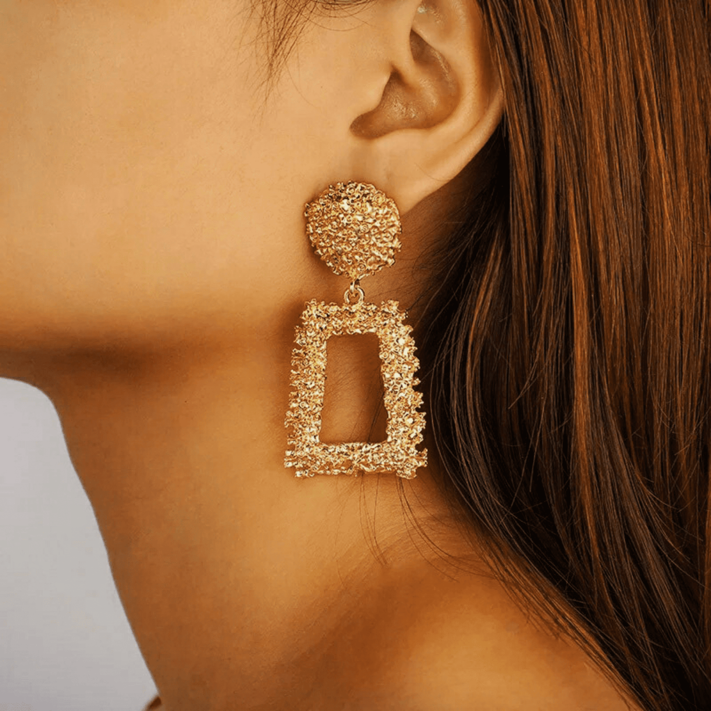 Drop earring, hoop earring, gold  jewelry , accessories, woman fashion jewelry  